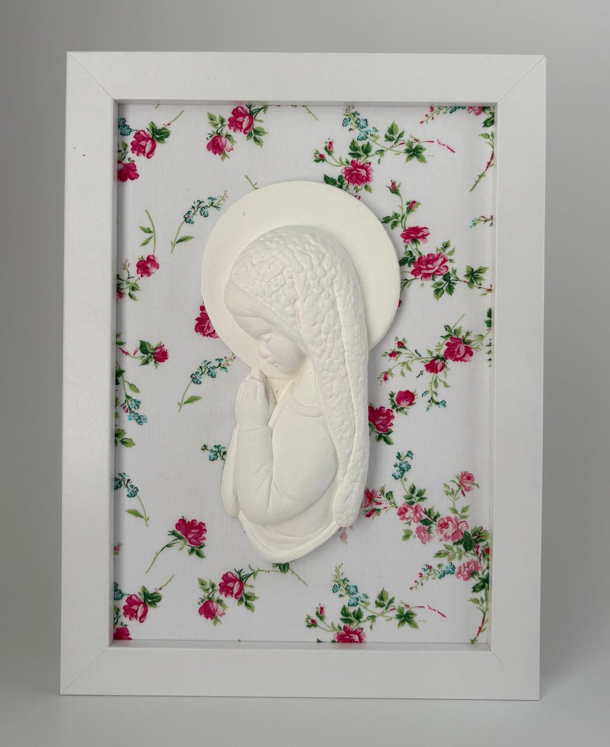 Holy Child Mary Liberty Roses